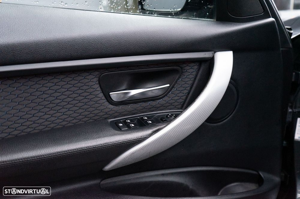 BMW 320 d Pack M - 24