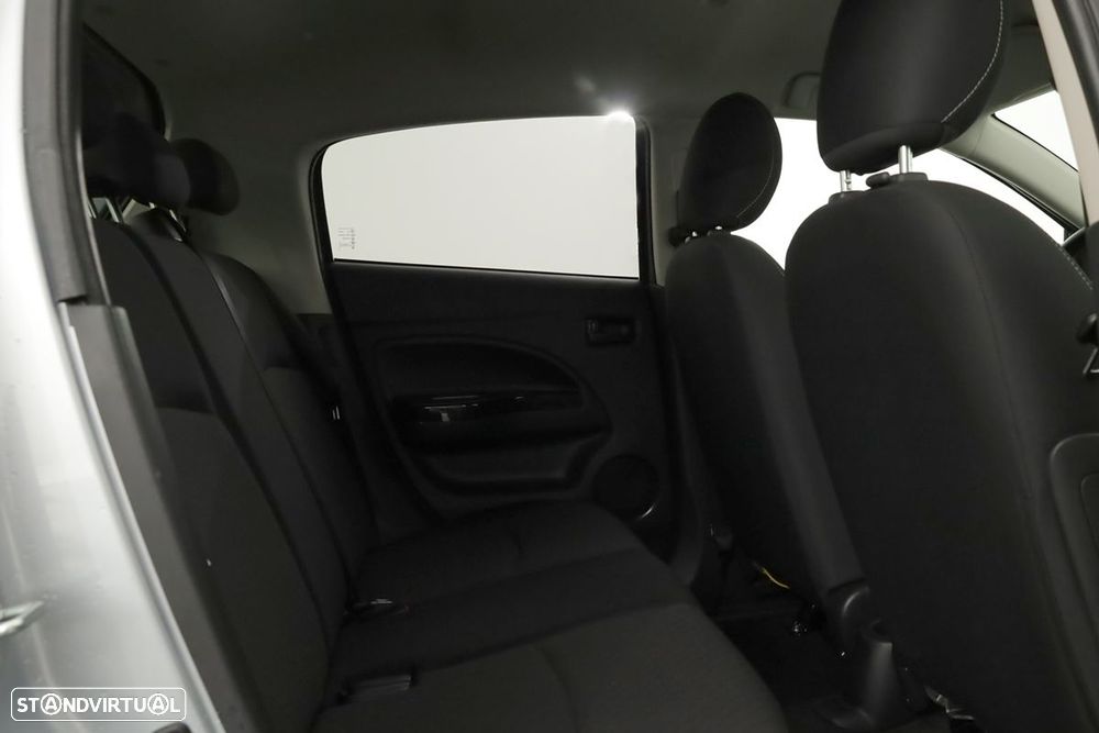 Mitsubishi Space Star 1.2 Intense - 21