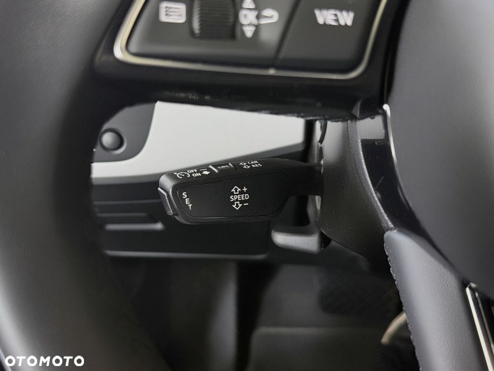 Audi A4 Limousine - 21