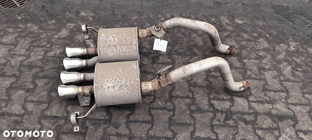 WYDECH KOŃCOWY CHEVROLET CORVETTE C7 - 3