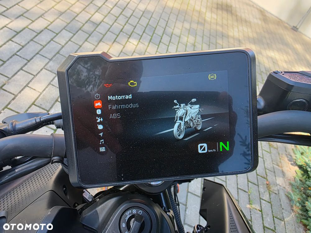 KTM Duke 125 - 36