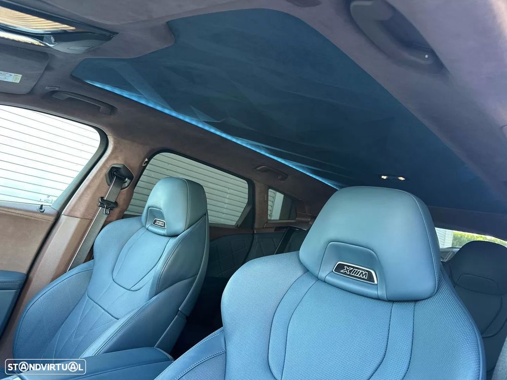 BMW XM Label Red - 45
