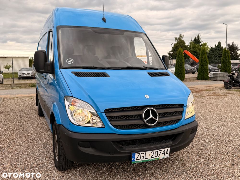 Mercedes-Benz SPRINTER 211 CDI - 11