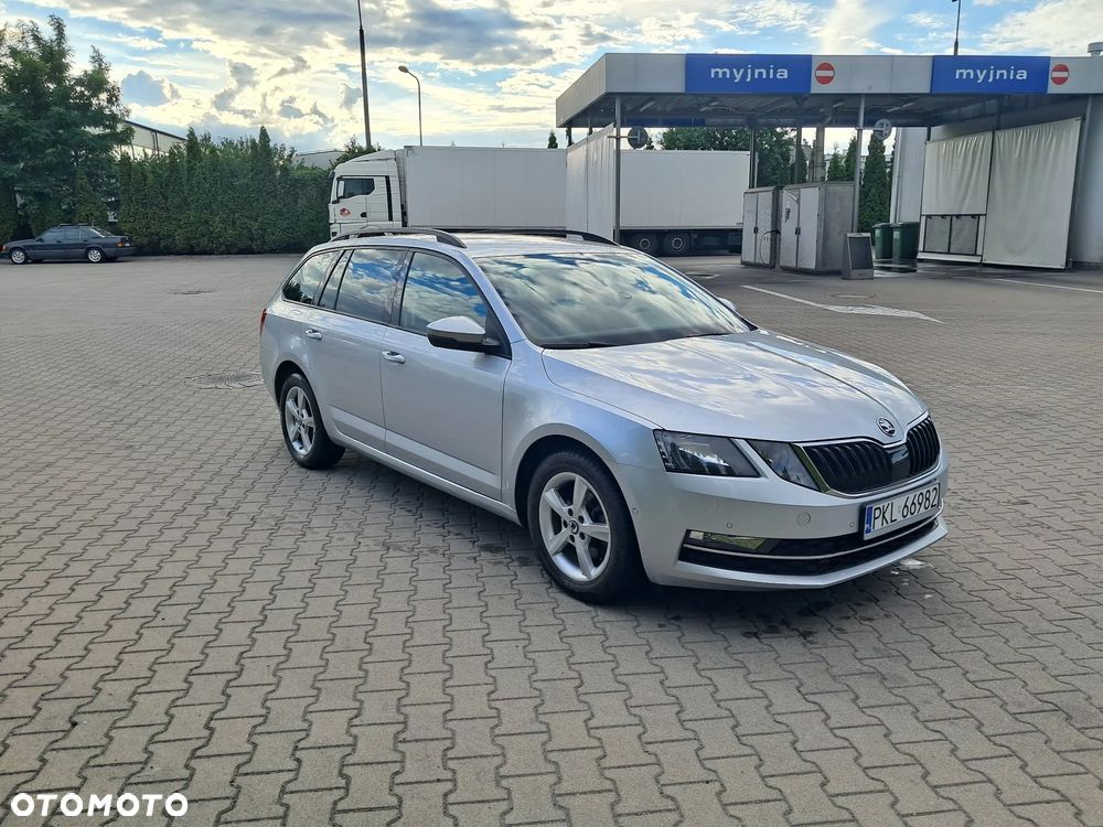 Skoda Octavia 1.5 TSI ACT Active - 2