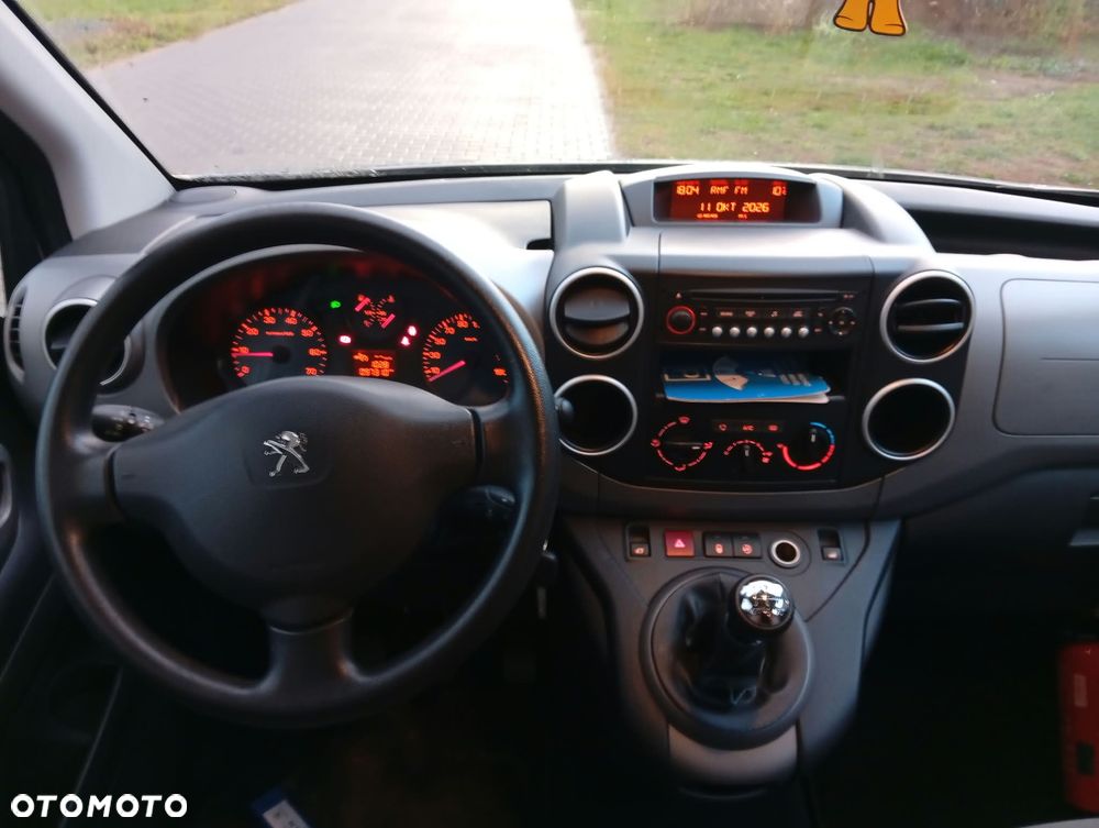 Peugeot 2008 - 10