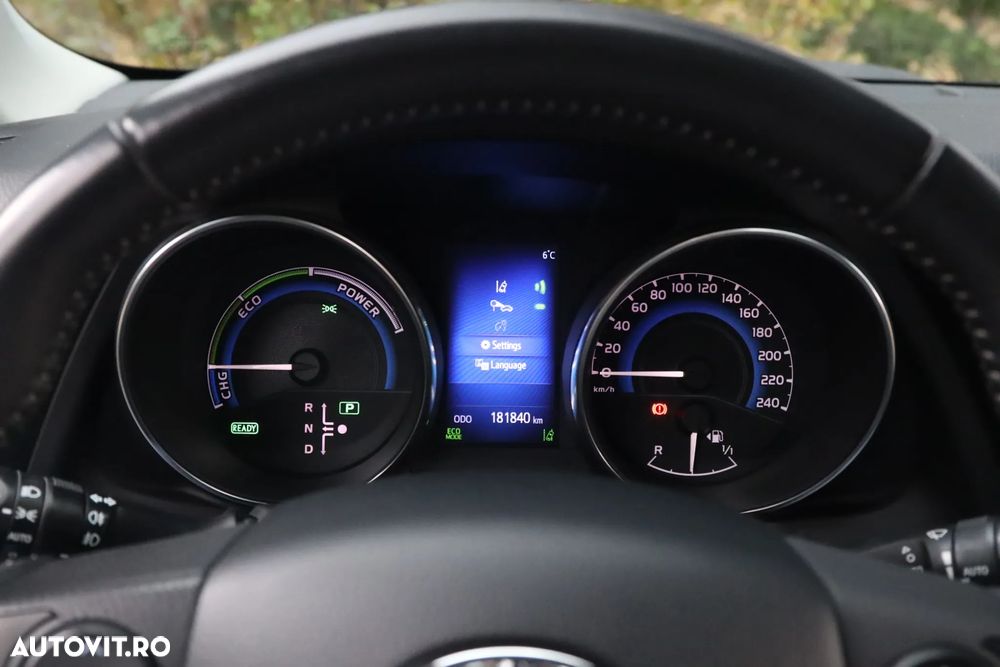 Toyota Auris 1.8 L VVT-i Hybrid Luna - 40