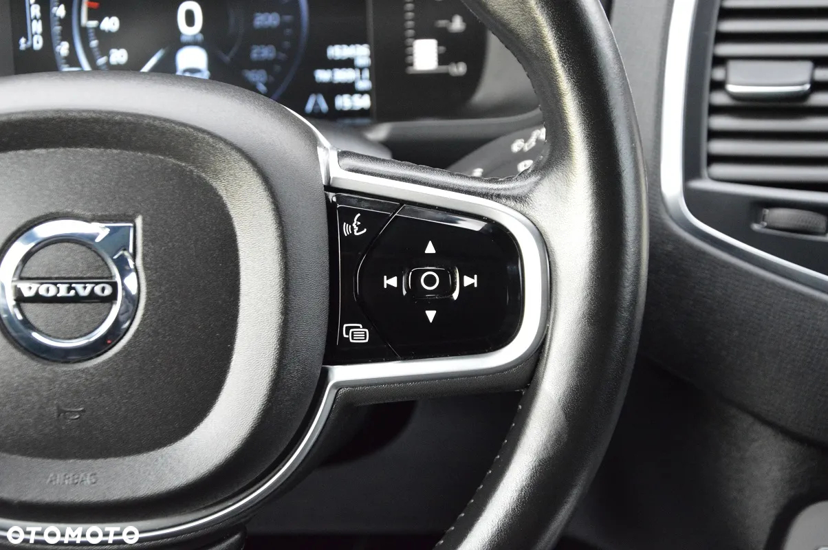 Volvo XC 90 - 18
