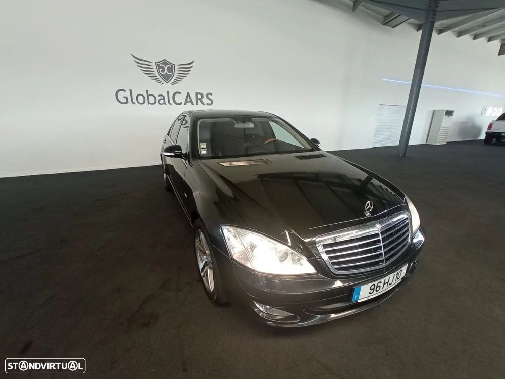 Mercedes-Benz S 320 - 43