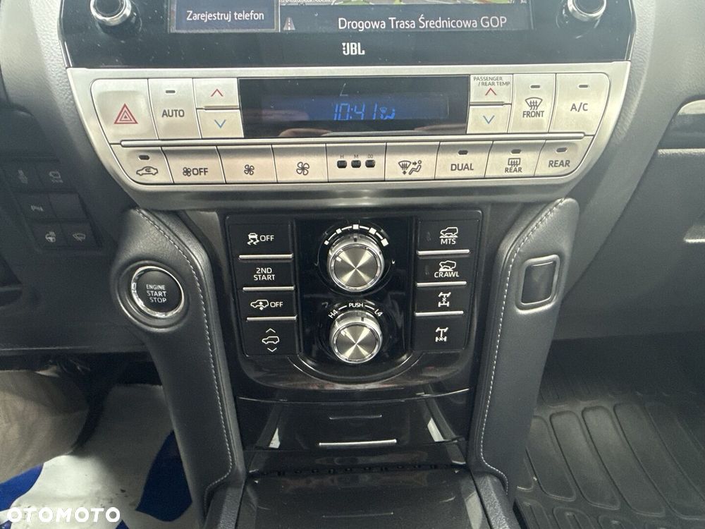 Toyota Land Cruiser LC 2.8 D-4D Executive - 21