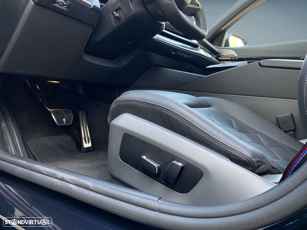 BMW 520 d Pack Desportivo M Pro - 19