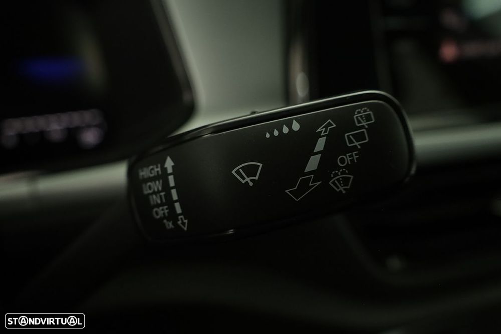 VW T-Roc 1.0 TSI Life - 17