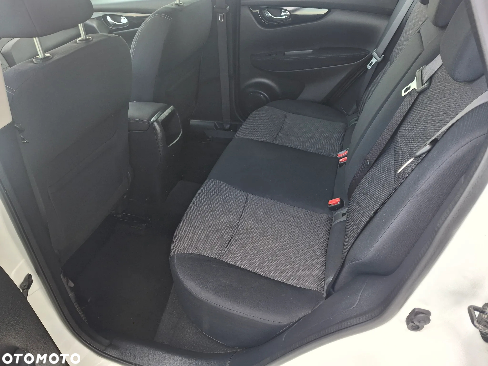 Nissan Qashqai 1.5 dCi Acenta EU6 - 27