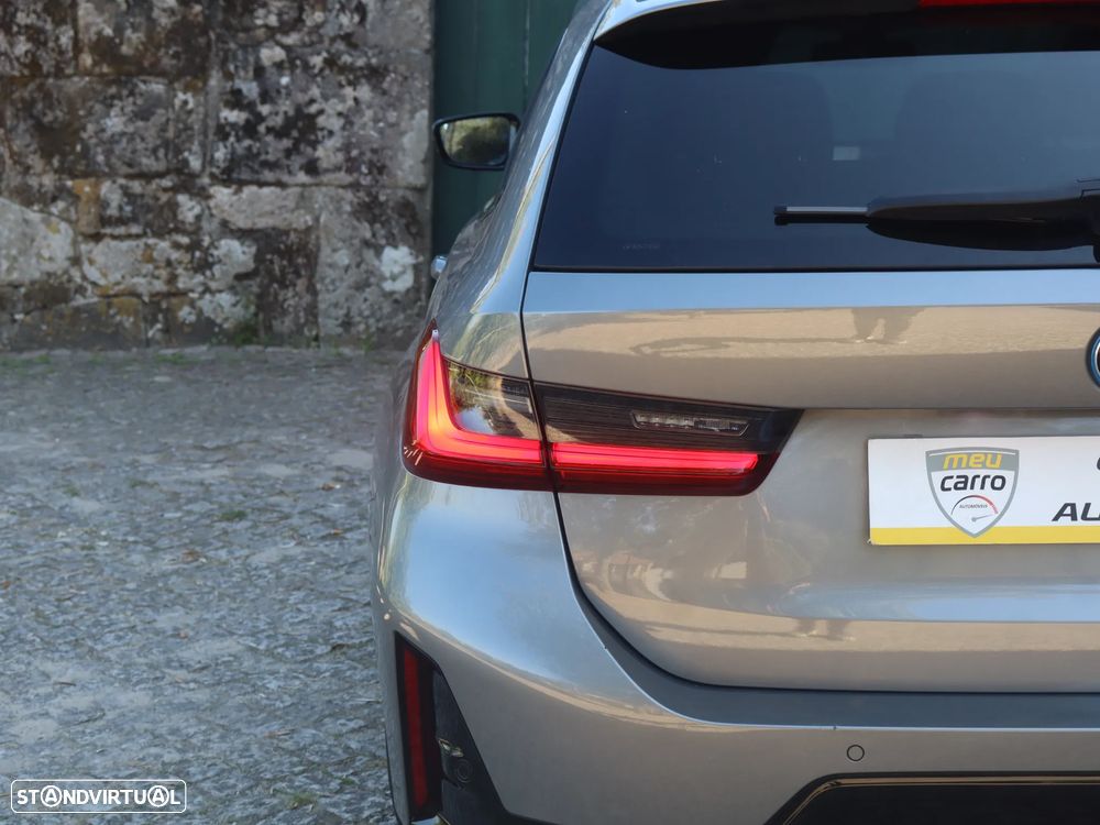 BMW 330 e Pack M Auto - 8