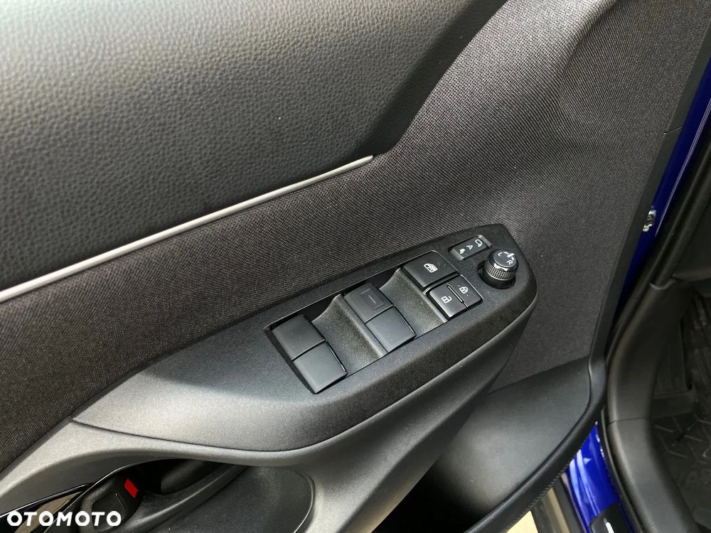 Toyota Yaris Cross Hybrid 1.5 Style - 34