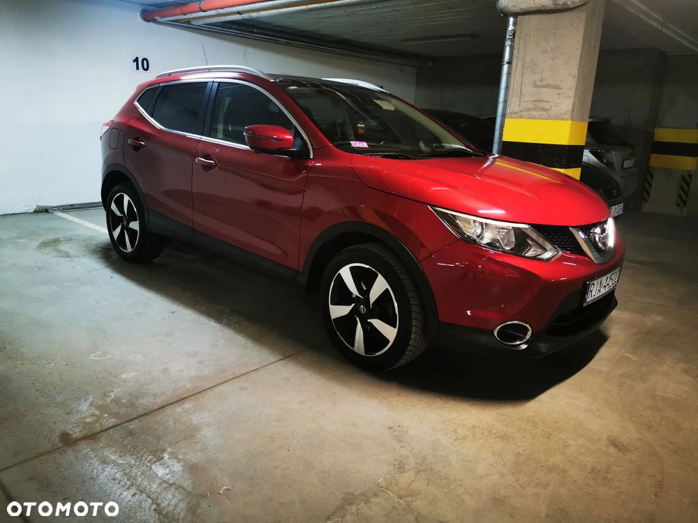 Nissan Qashqai 1.6 DCi Xtronic N-Connecta - 1