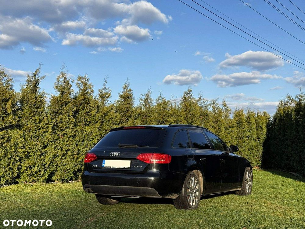 Audi A4 Avant 2.0 TDI DPF Ambiente - 5