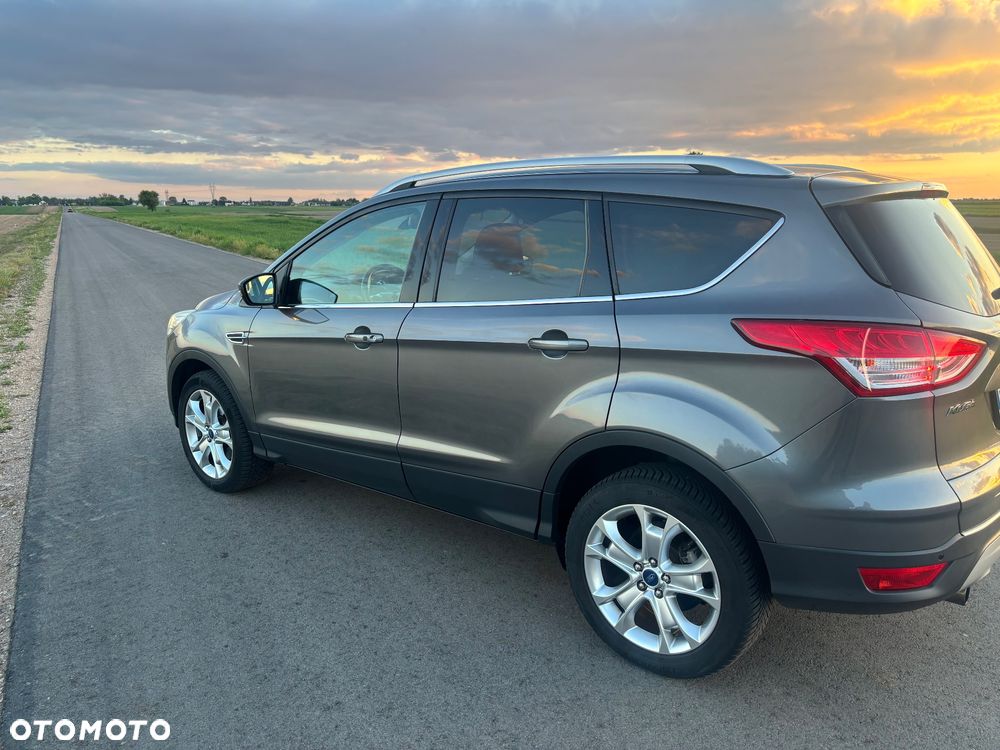 Ford Kuga 2.0 TDCi 4WD Titanium - 16
