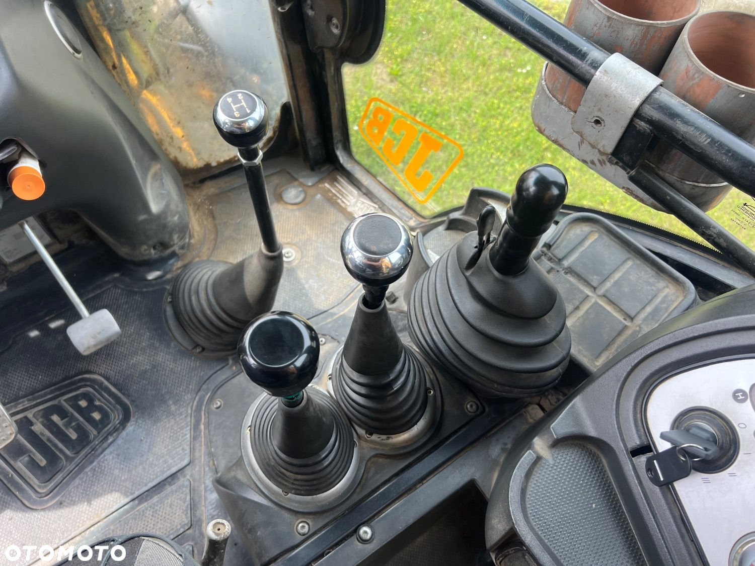JCB 3Cx 4X4 - 15