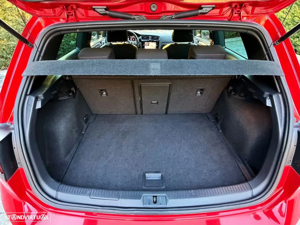 VW Golf 2.0 TSI GTI DSG - 25