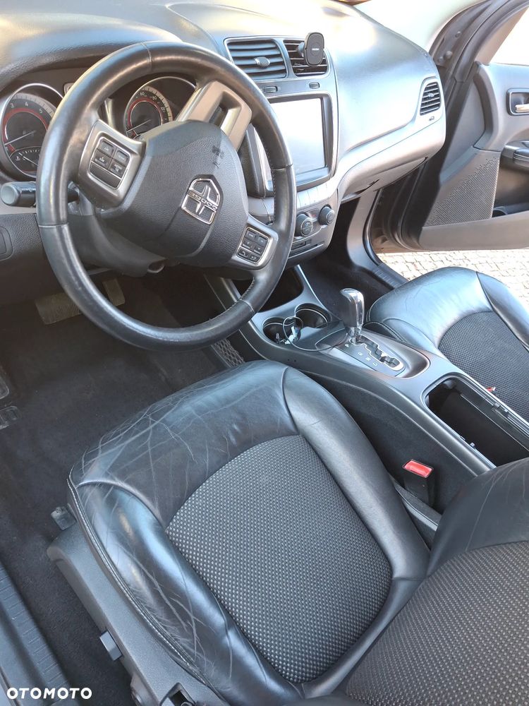 Dodge Journey - 13