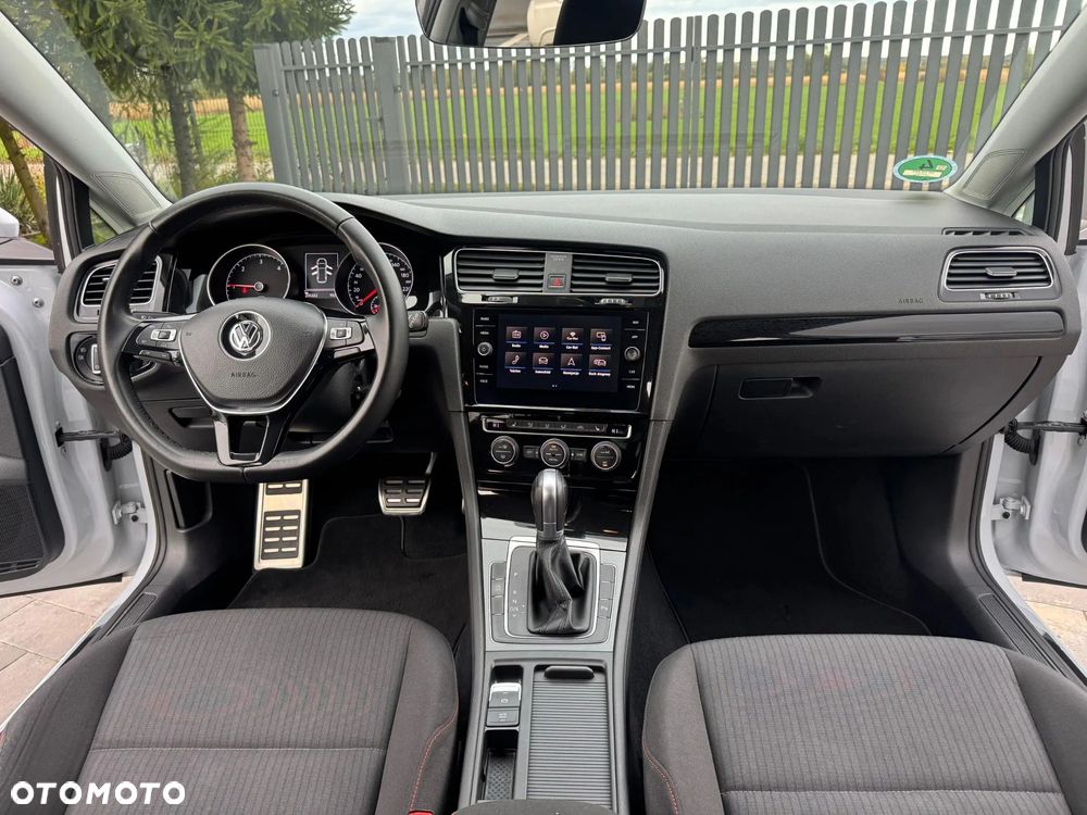 Volkswagen Golf 1.6 TDI SCR DSG Comfortline - 13