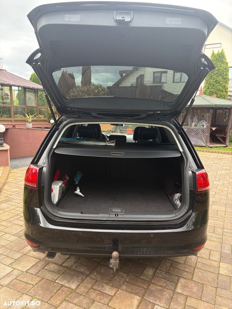 Volkswagen Golf - 19