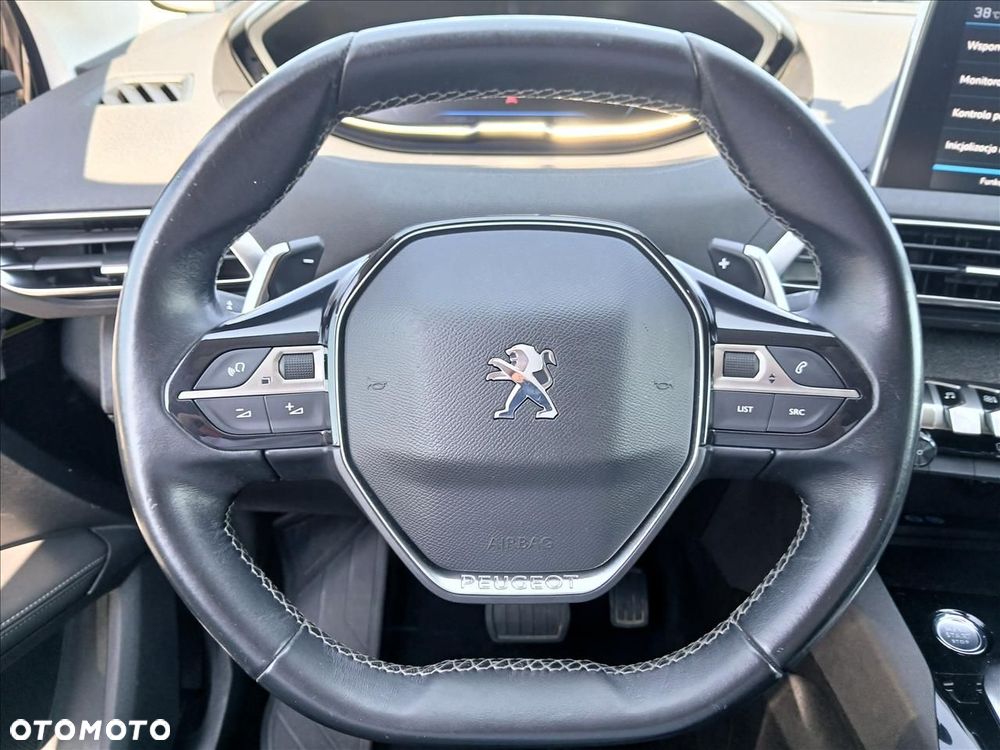 Peugeot 5008 - 9