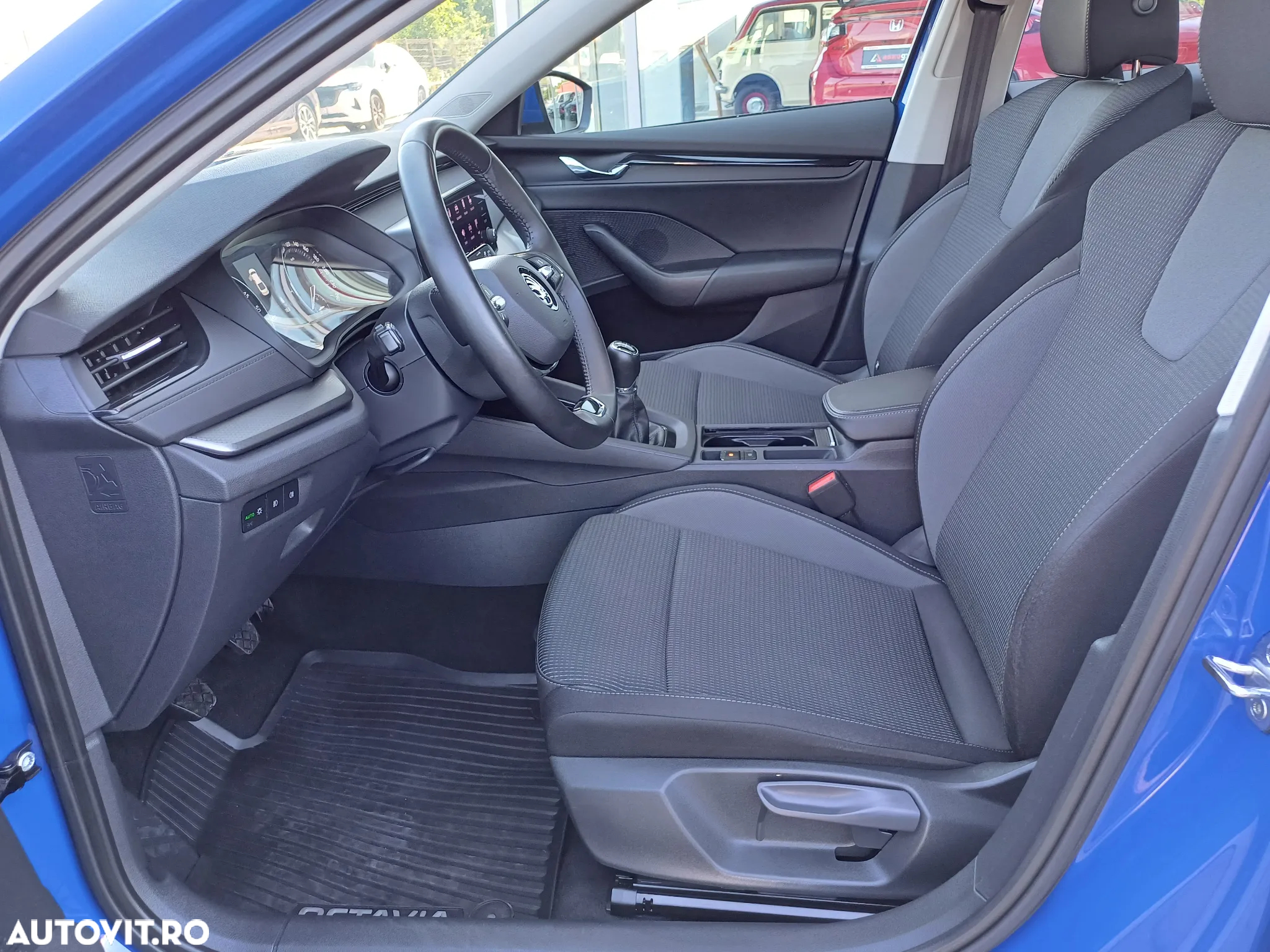 Skoda Octavia 2.0 TDI Ambition - 9