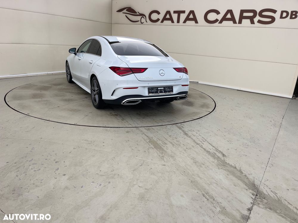 Mercedes-Benz CLA - 12