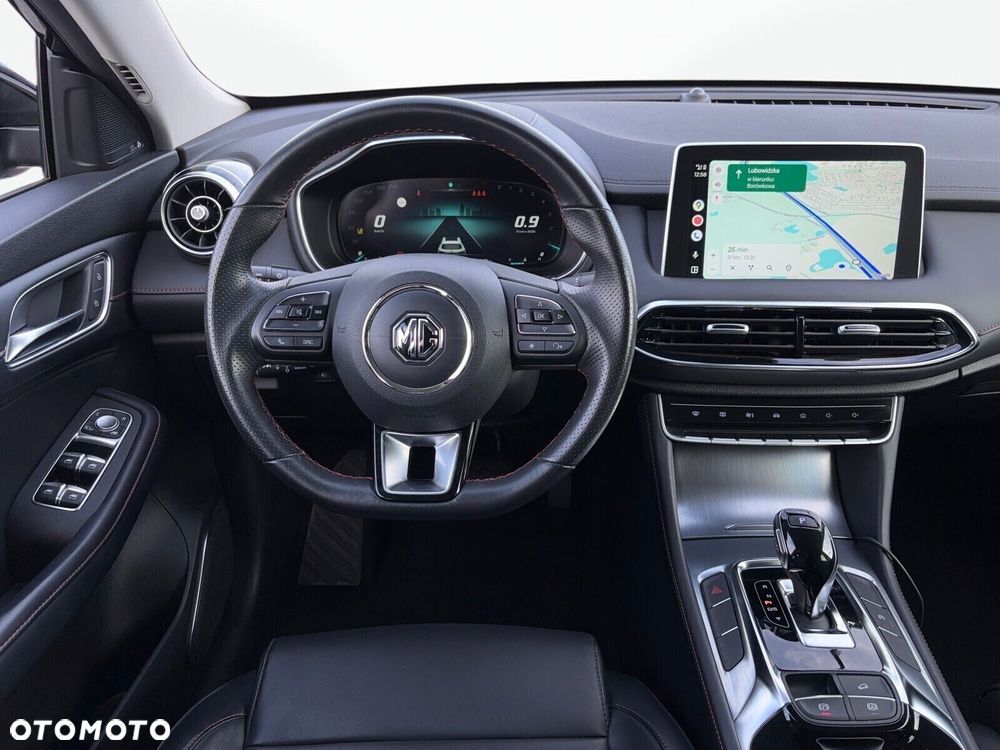 MG HS 1.5 T-GDI Excite DCT - 9