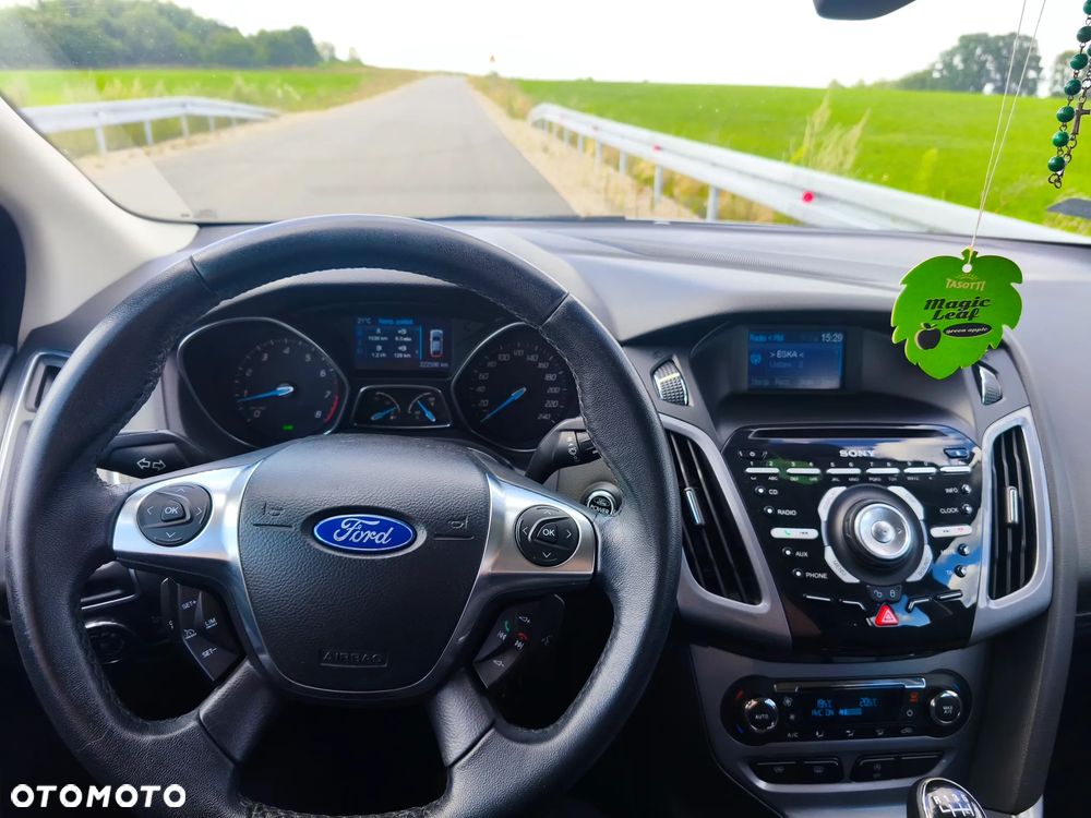 Ford Focus 1.6 EcoBoost Start-Stopp-System Titanium - 10