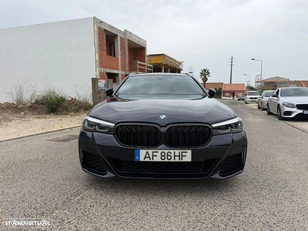 BMW 520 d Pack M Auto — fotografia 2