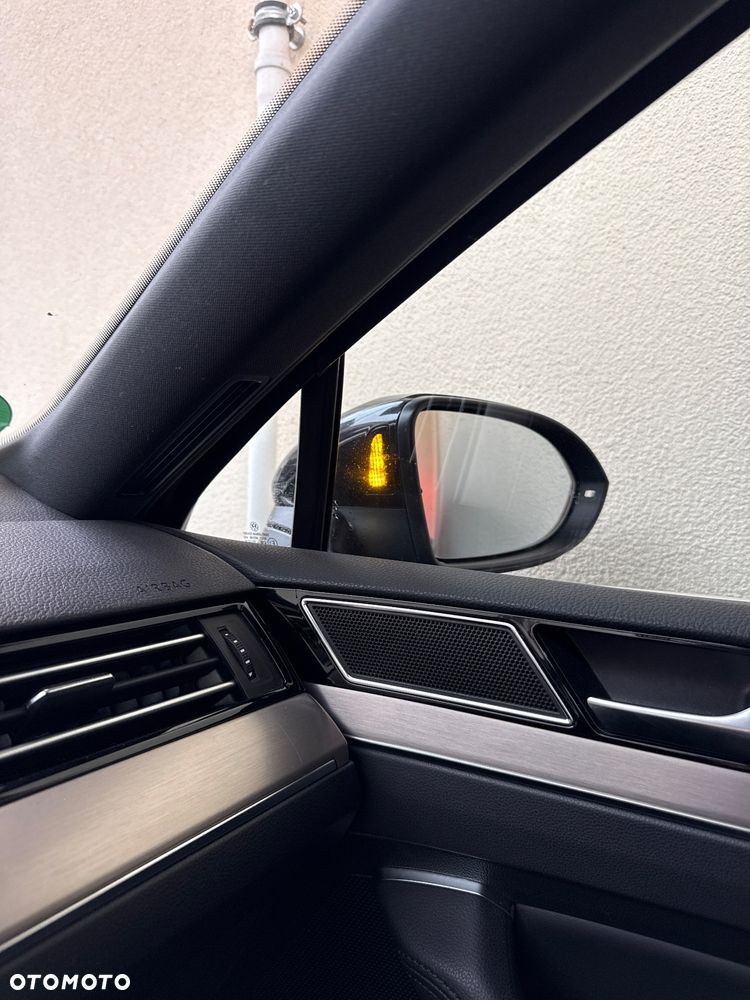 Volkswagen Passat 2.0 TDI BMT SCR 4Mot Highline DSG7 - 25