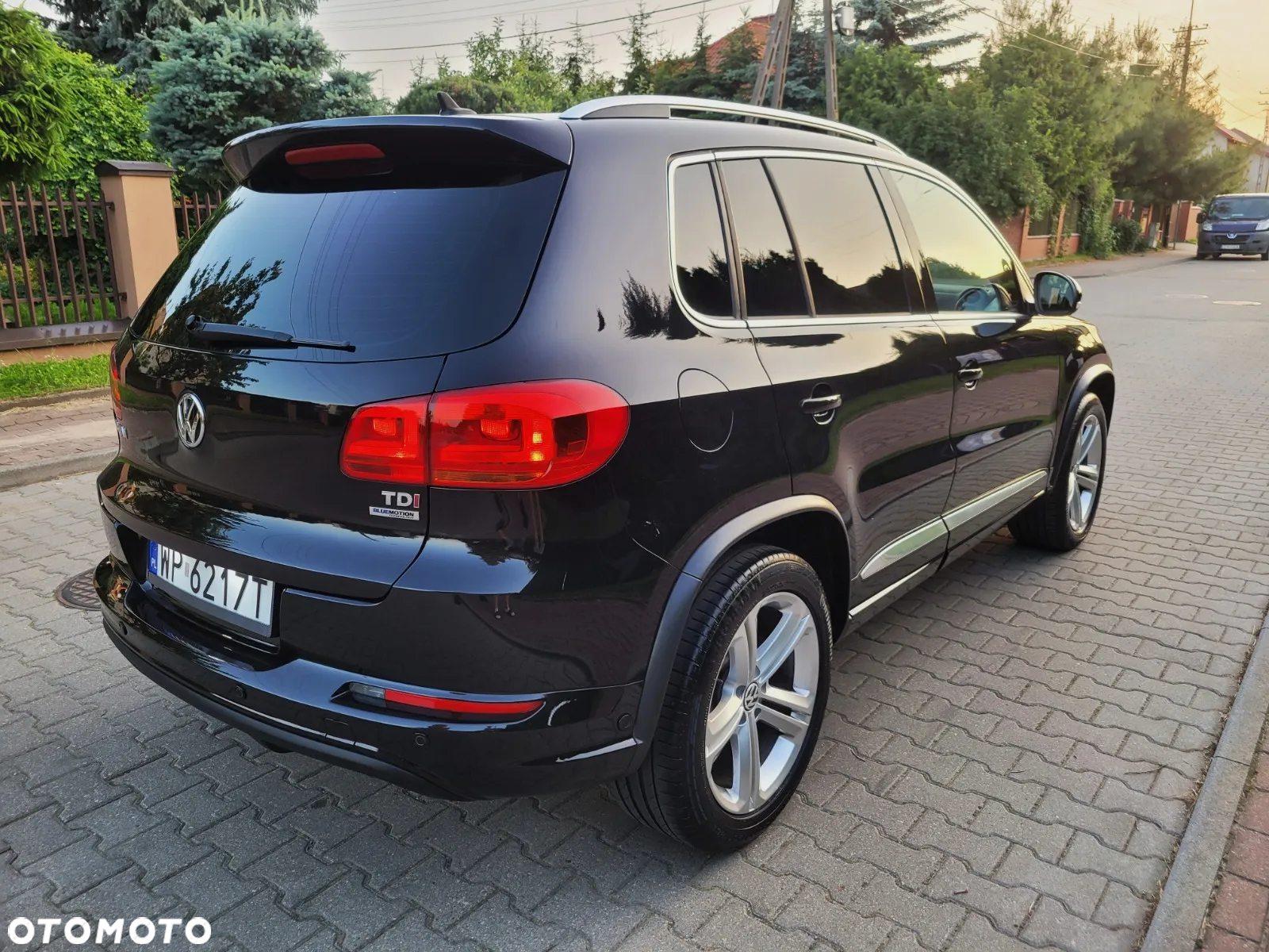 Volkswagen Tiguan 2.0 TDI DPF BlueMotion Technology Sport & Style - 8
