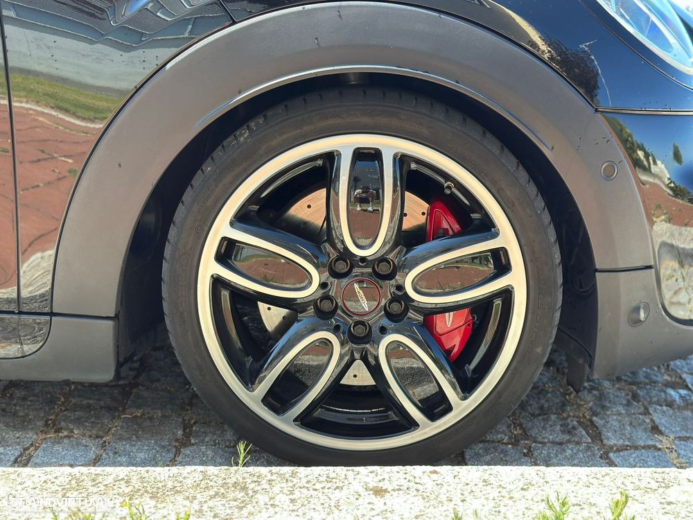 MINI 3 Portas John Cooper Works Aut. - 8
