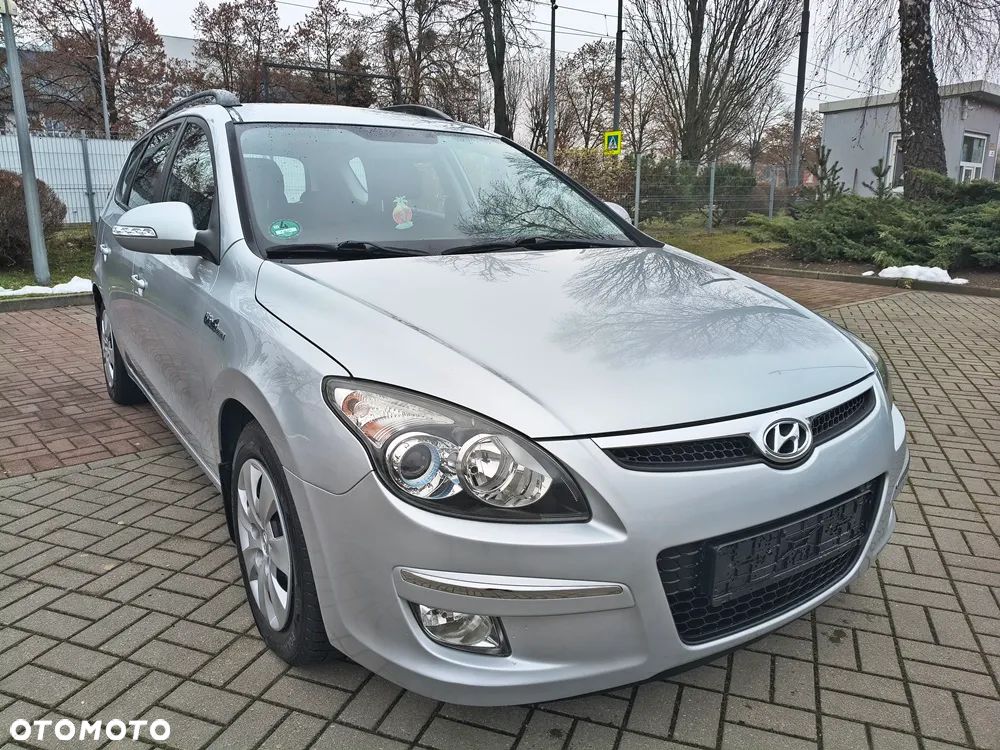 Hyundai i30 1.6 blue Classic - 11