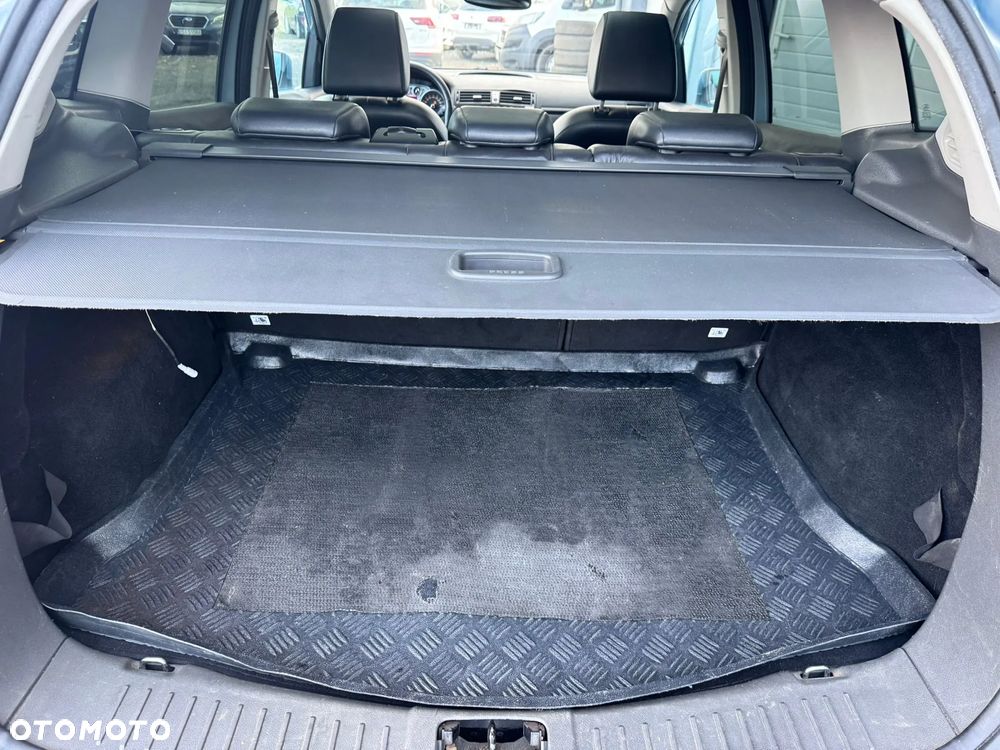 Ford Kuga 2.0 TDCi 4x4 Titanium - 14