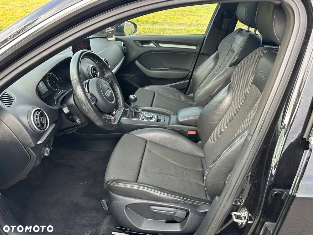 Audi A3 Sportback 2.0 TDI (clean diesel) S line Sportpaket - 13