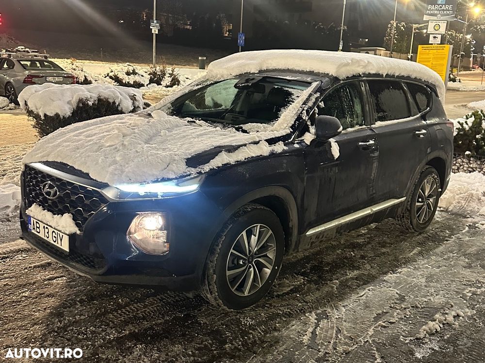 Hyundai Santa Fe - 3