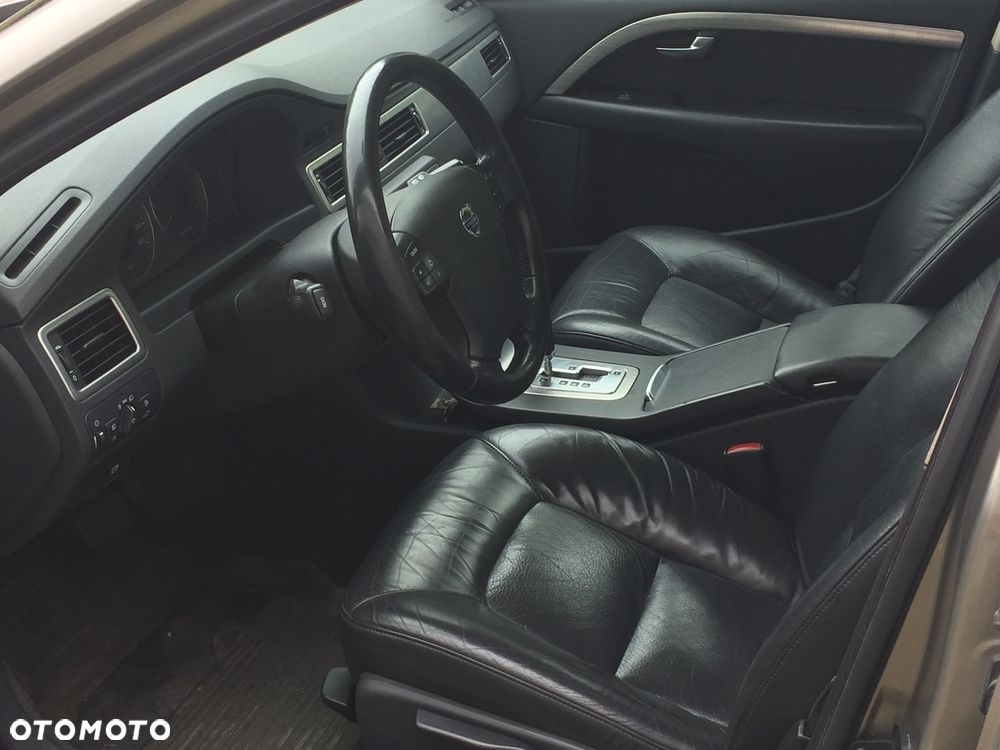 Volvo V70 - 4