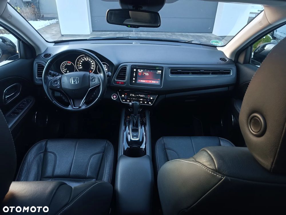 Honda HR-V 1.5 i-VTEC CVT Executive - 17