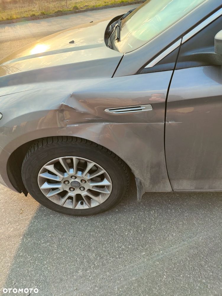 Ford Mondeo 2.0 T Titanium S - 6