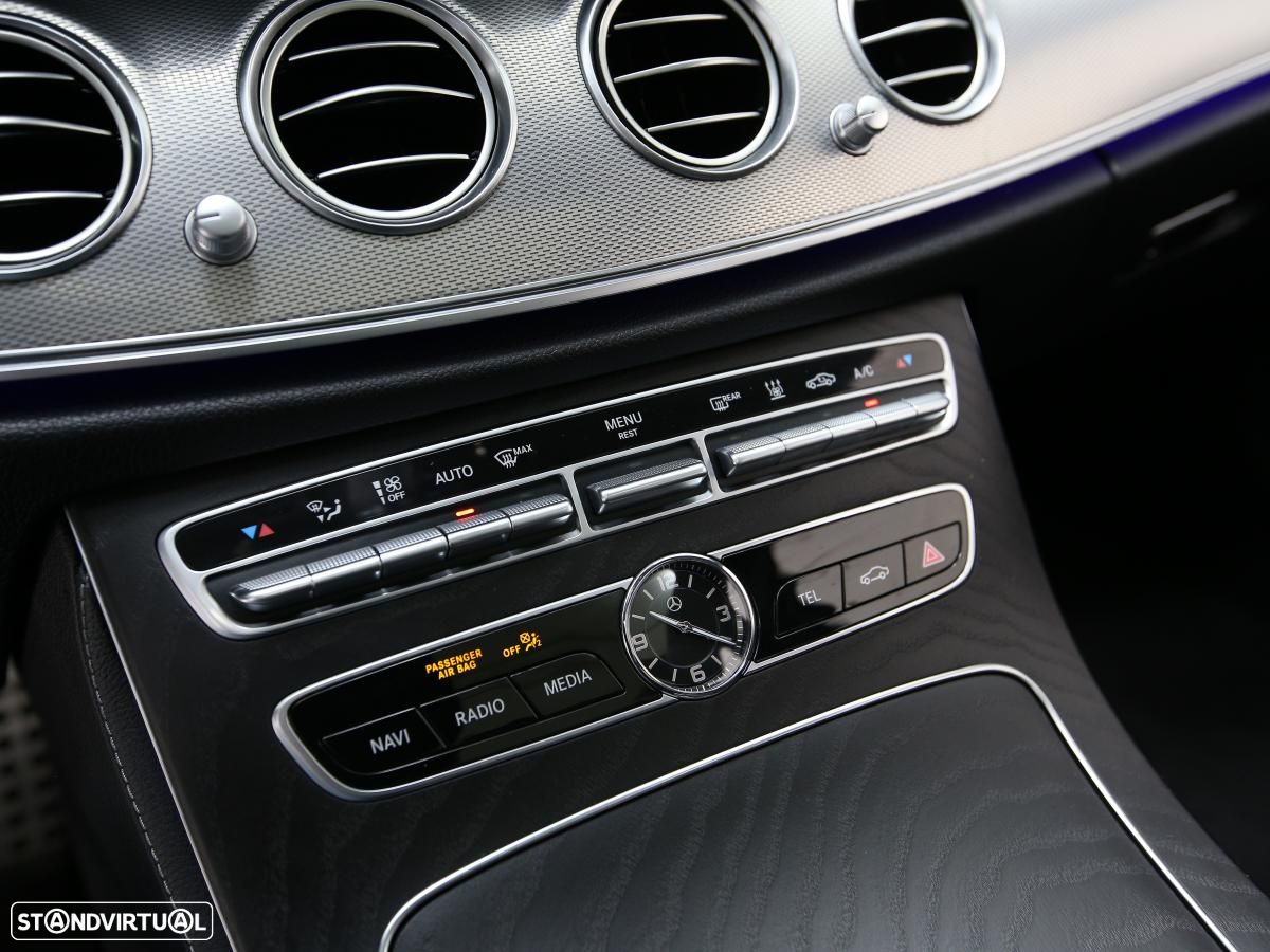 Mercedes-Benz E 300 de AMG Line - 21