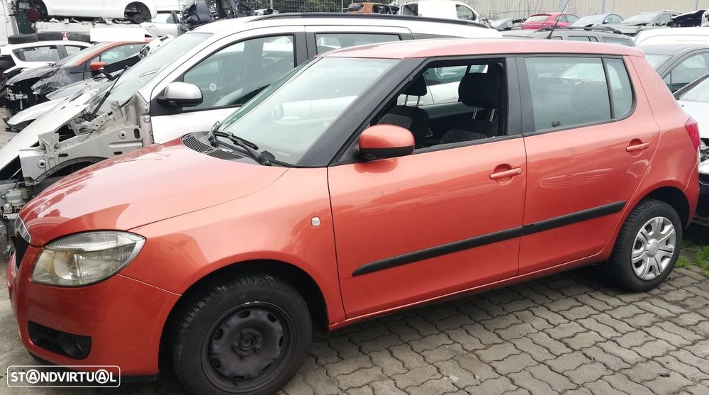 Peças Skoda Fabia II (542) 2006 a 2014 - 2
