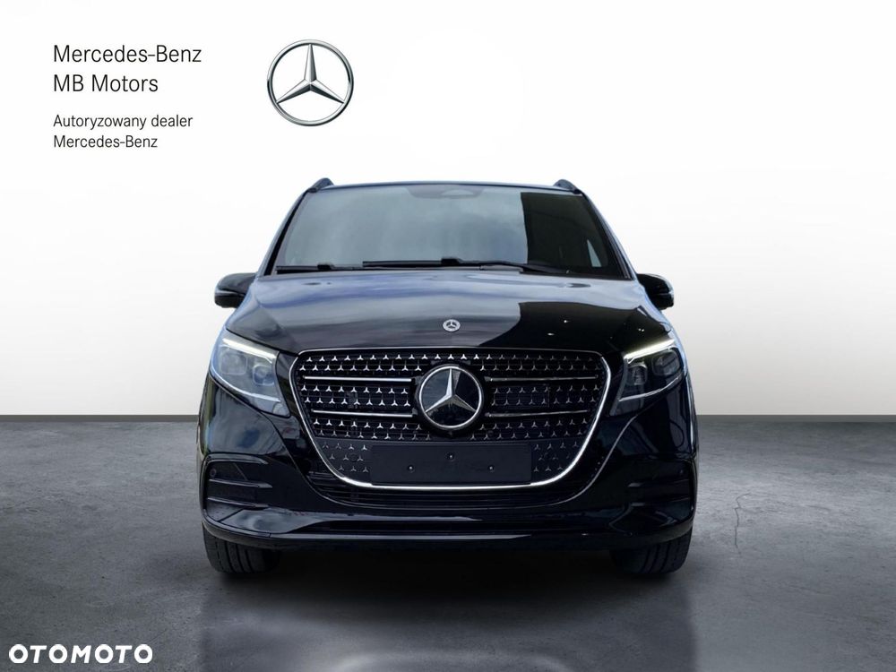 Mercedes-Benz Klasa V - 8