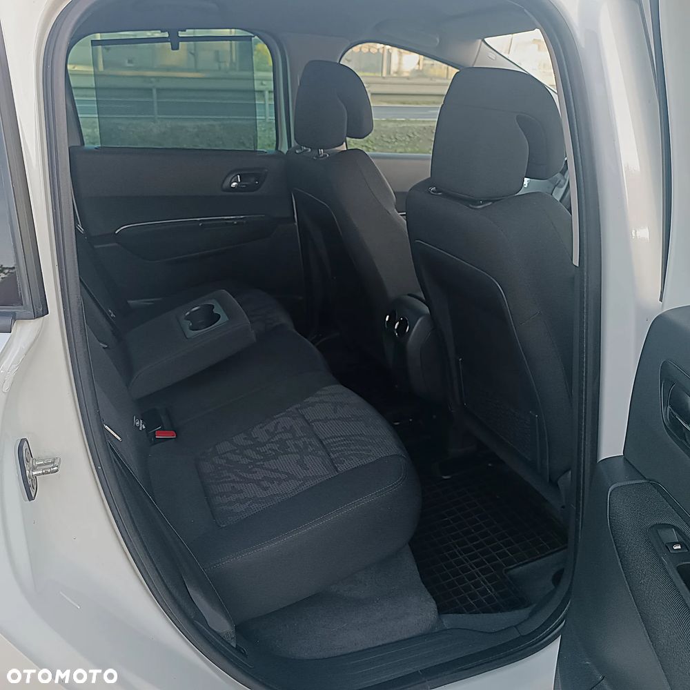 Peugeot 3008 1.6 HDi Trendy - 14