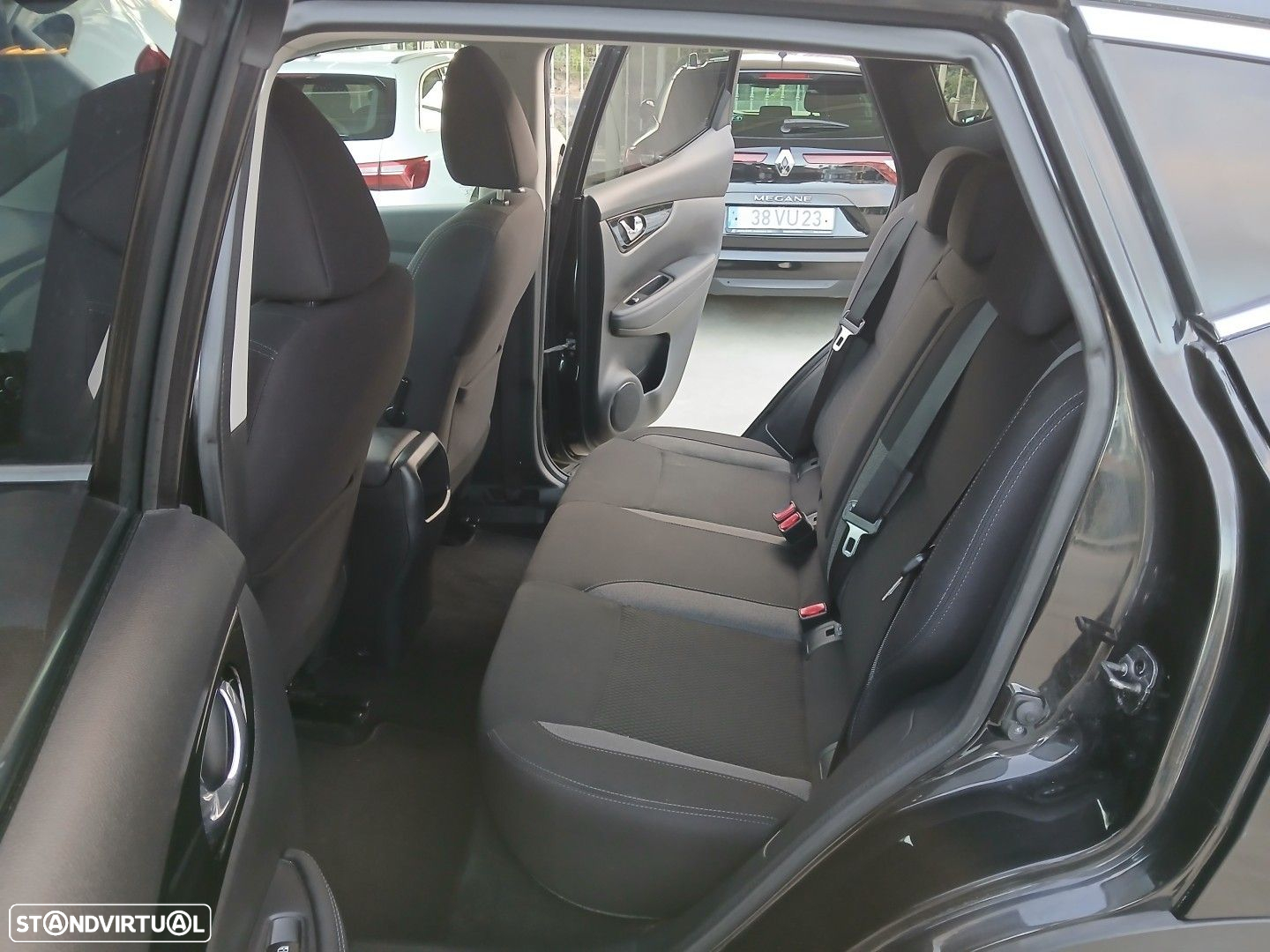 Nissan Qashqai 1.5 dCi Business Edition - 13