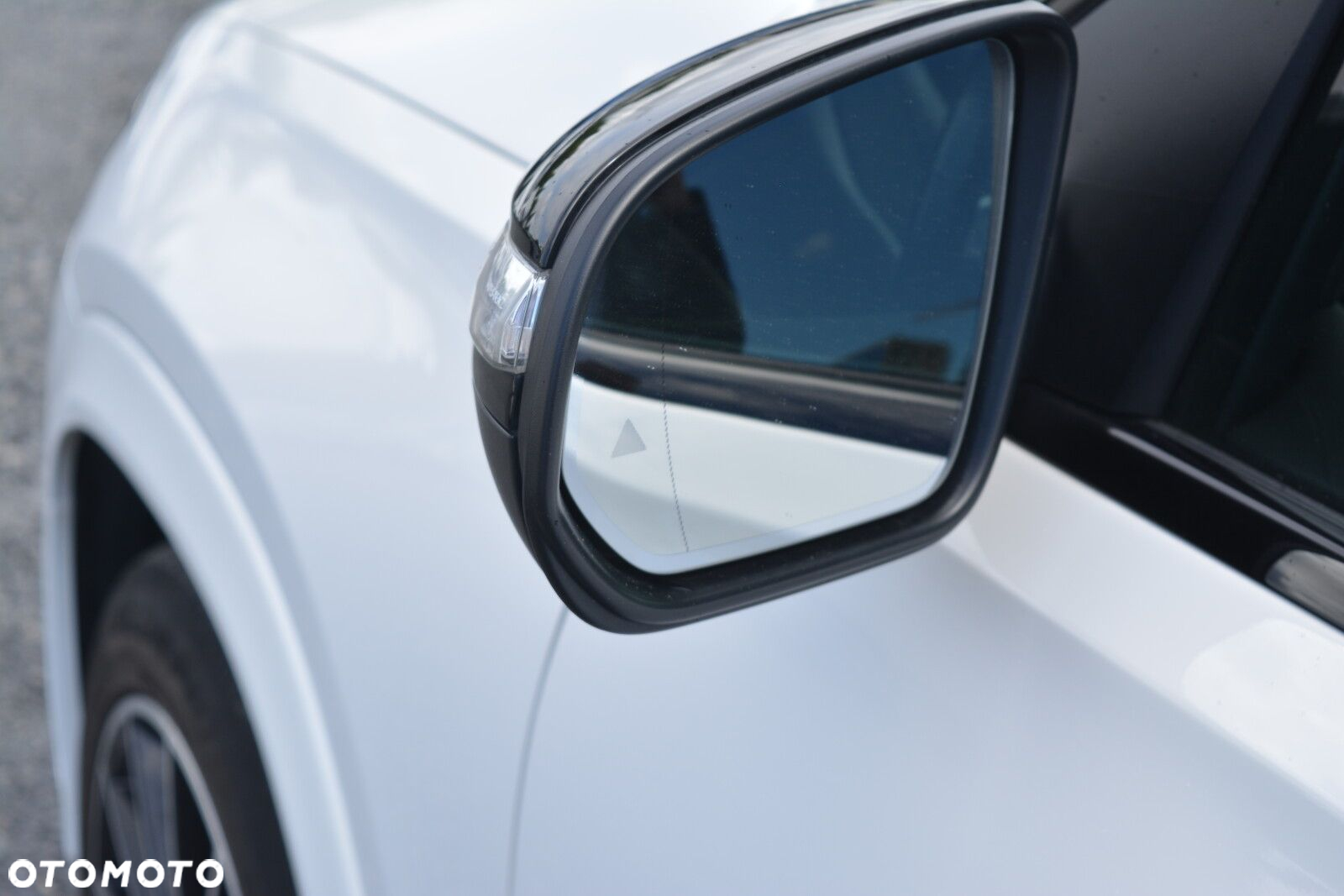 Mercedes-Benz GLE 300 d 4-Matic - 13