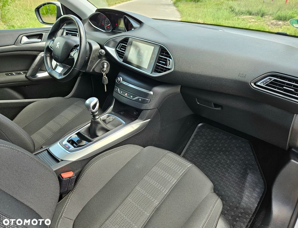 Peugeot 308 BlueHDi FAP 120 Stop & Start Allure - 7