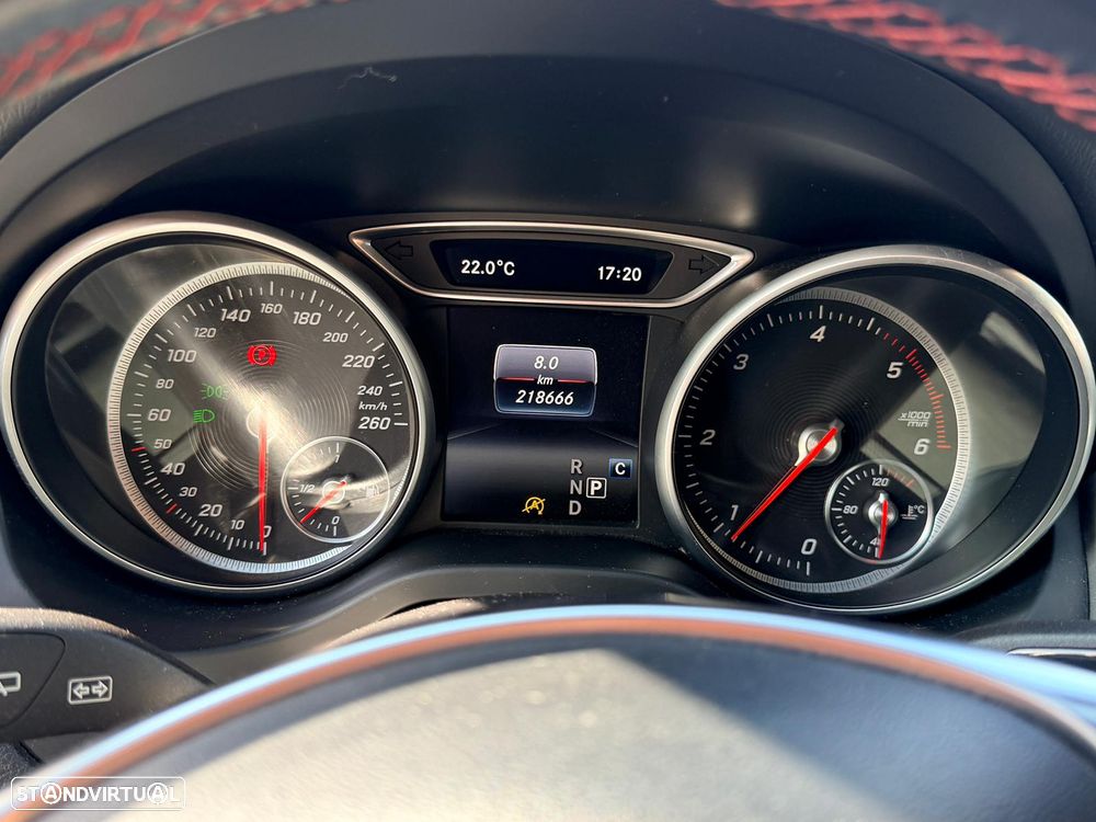 Mercedes-Benz CLA 180 d 7G-DCT AMG Line - 10